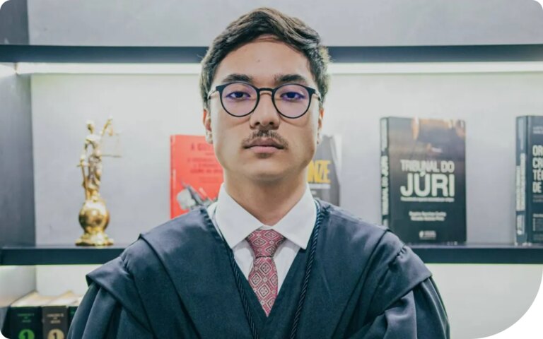 Filipe Kenzo, advogado criminalista