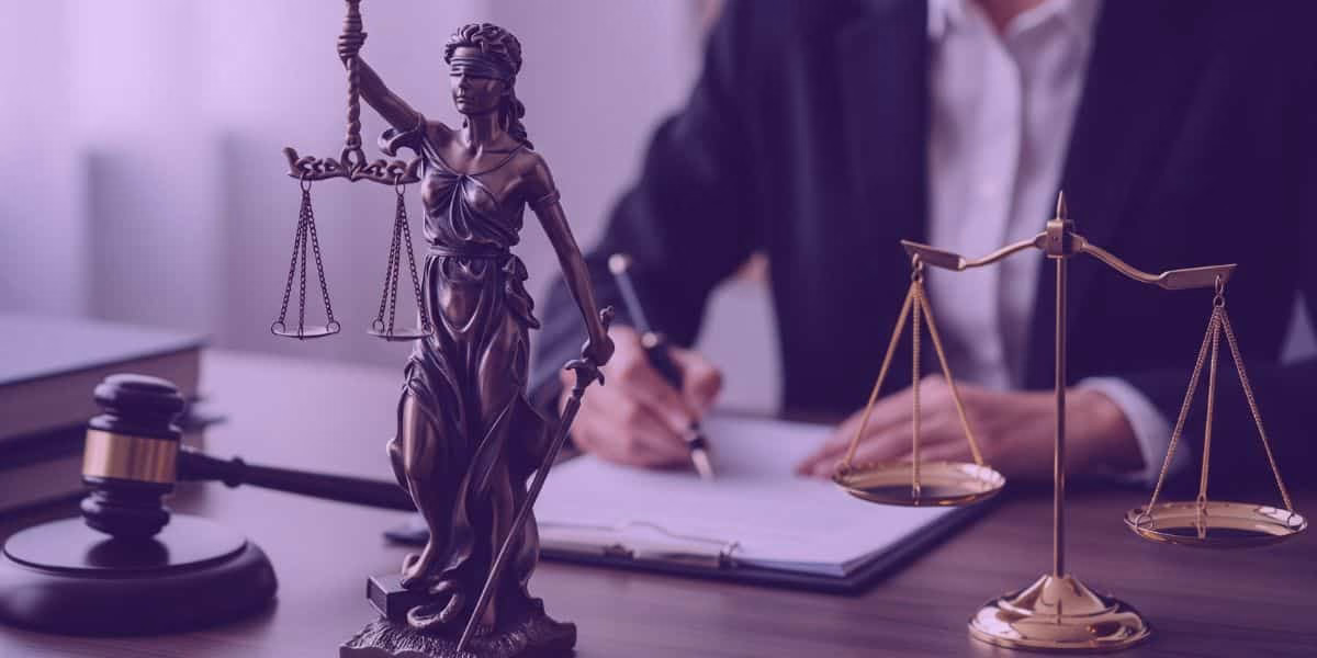 Como a IA Jurídica Grátis pode ajudar a redigir peças processuais?
