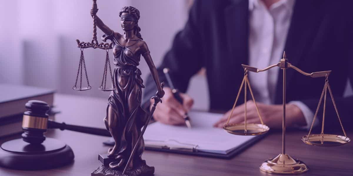 Como a IA Jurídica Grátis pode ajudar a redigir peças processuais.