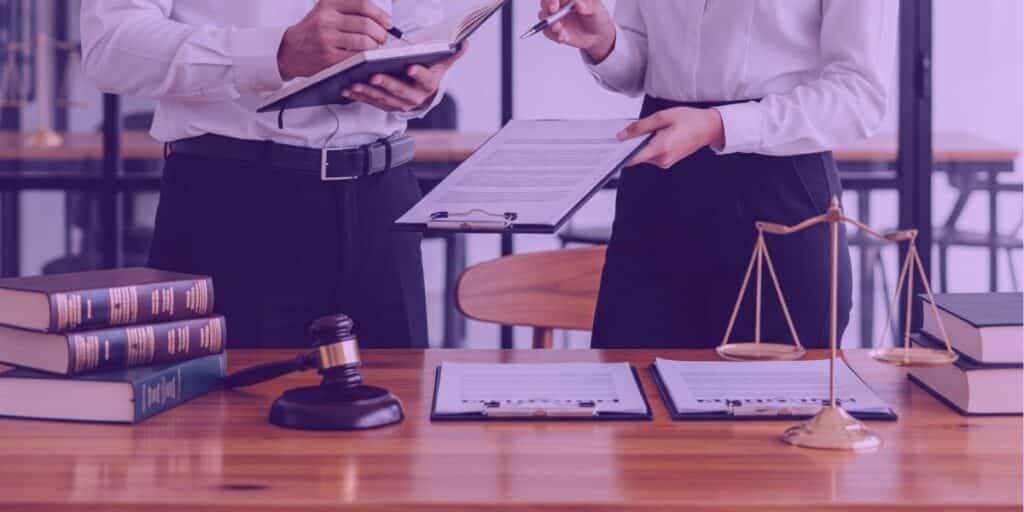 Advogados debatendo sobre o STF ter derrubado a revisão da vida toda.