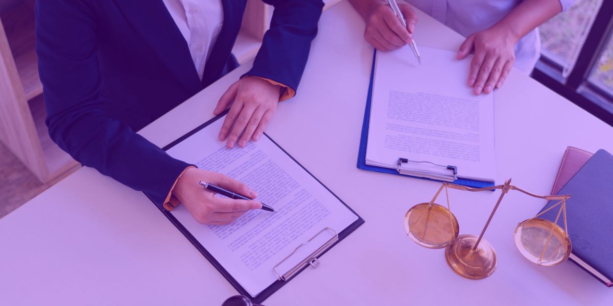 Advogados usufruindo da IA jurídica