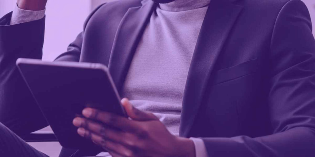 Advogado usando a Jurídico AI para fazer um contrato de arrendamento