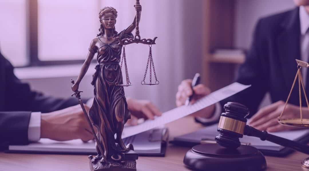 Lei das Sociedades por Ações (Lei 6.404/76): Estrutura, Características, Direitos e Deveres