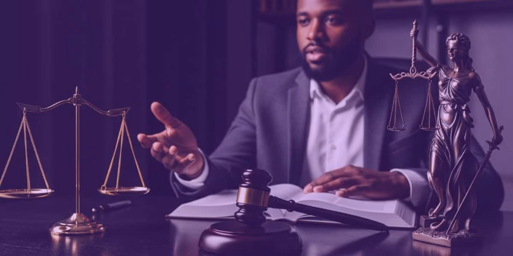 Descubra como aplicar a abolitio criminis na advocacia criminal, garantindo a extinção da punibilidade e proteção jurídica eficaz para seus clientes.
