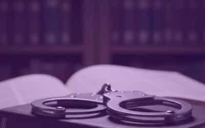 Lei 15.272/2025 altera CPP com novas regras sobre prisão preventiva, audiência de custódia e coleta de DNA.