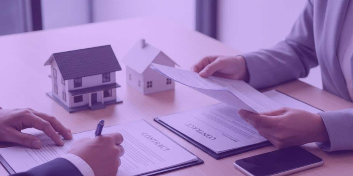 Imagem representando advogados conversando sobre inventário extrajudicial