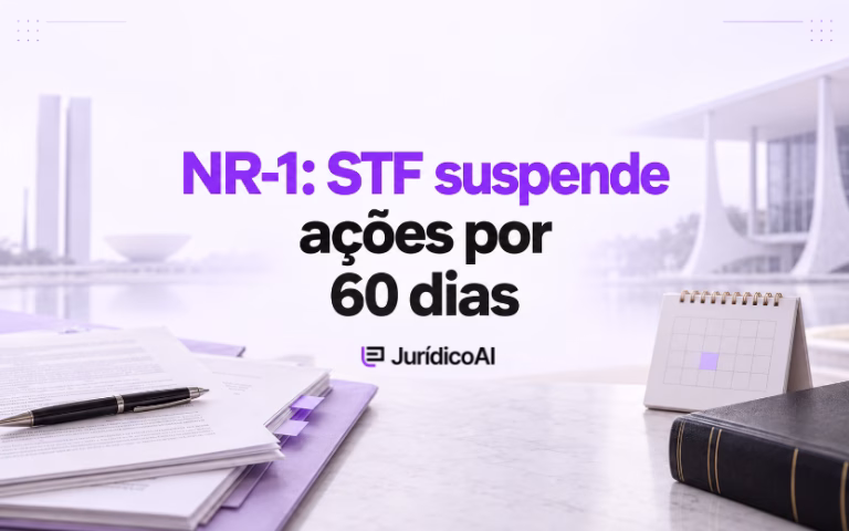 Capa sobre a suspensão de ações relativas à NR-1 no STF por 60 dias, com documentos jurídicos e calendário.
