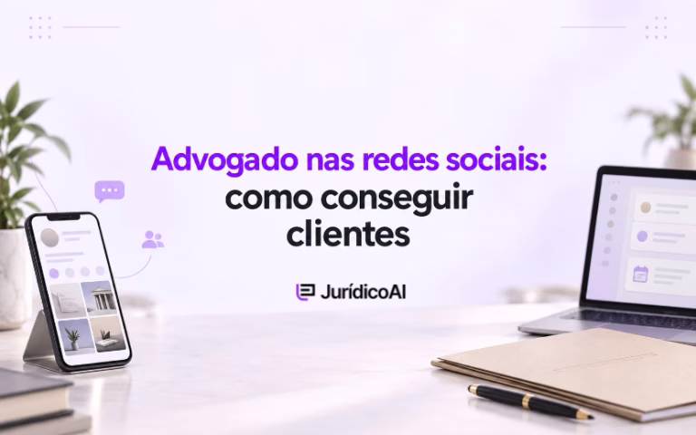 Capa sobre advogado nas redes sociais, com celular exibindo perfil profissional e notebook com mensagens e agendamentos.